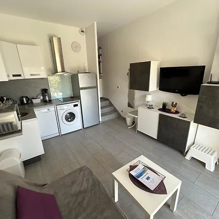 Apartment Mandariniers - Rez-de-jardin - Piscine