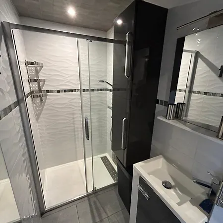 Mandariniers - Rez-de-jardin - Piscine Apartment Le Lavandou